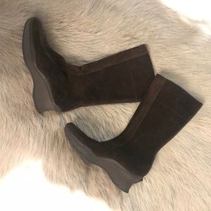 NWOT Prada mid calf boots